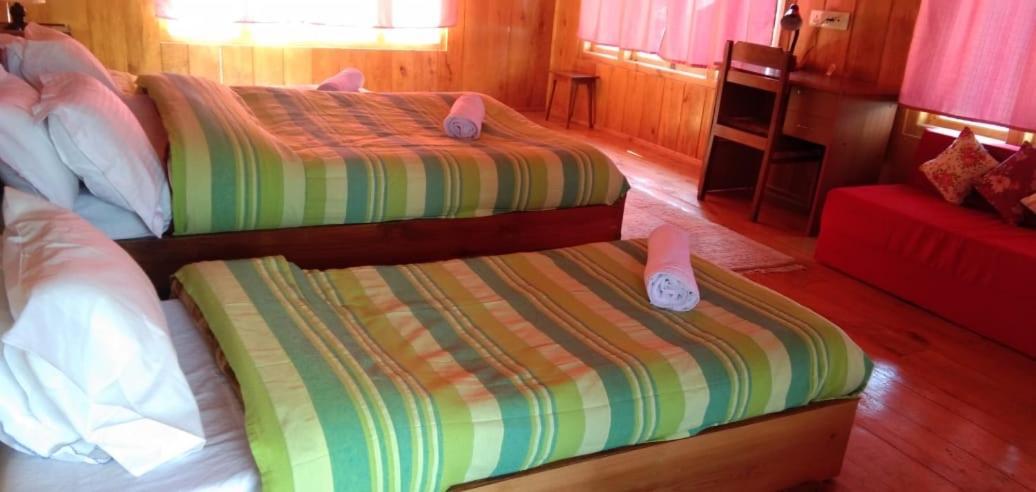 Bed and Breakfast Log Cabin In The Woods à Gangtok Extérieur photo
