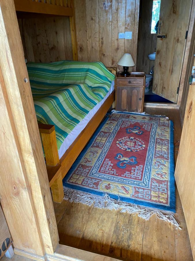 Bed and Breakfast Log Cabin In The Woods à Gangtok Extérieur photo