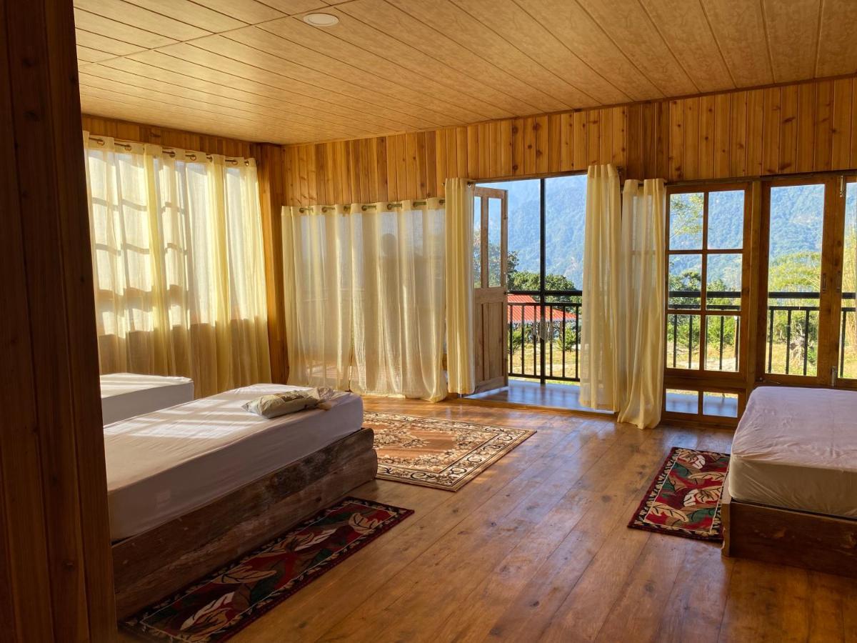 Bed and Breakfast Log Cabin In The Woods à Gangtok Extérieur photo