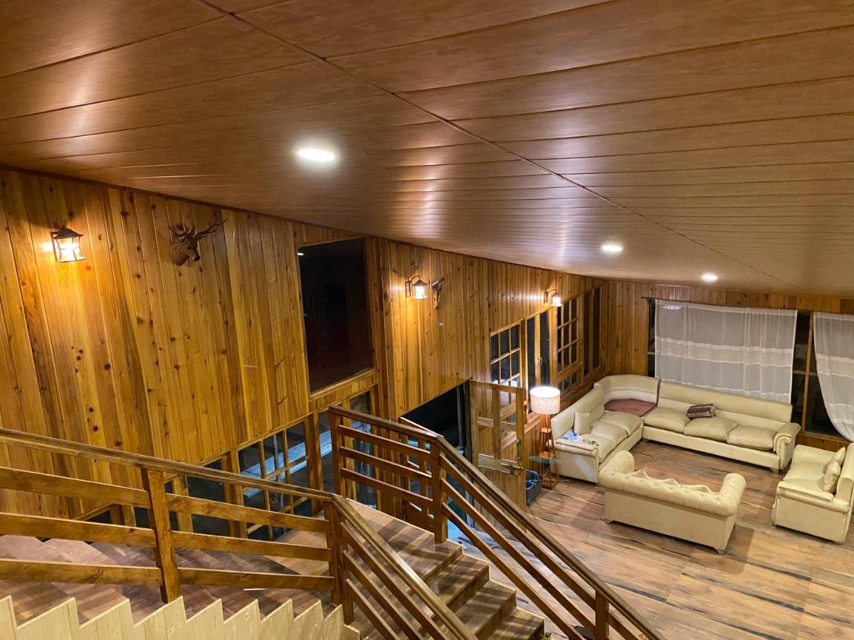 Bed and Breakfast Log Cabin In The Woods à Gangtok Extérieur photo
